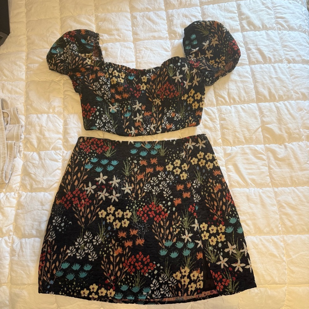 Black and floral matching skirt set